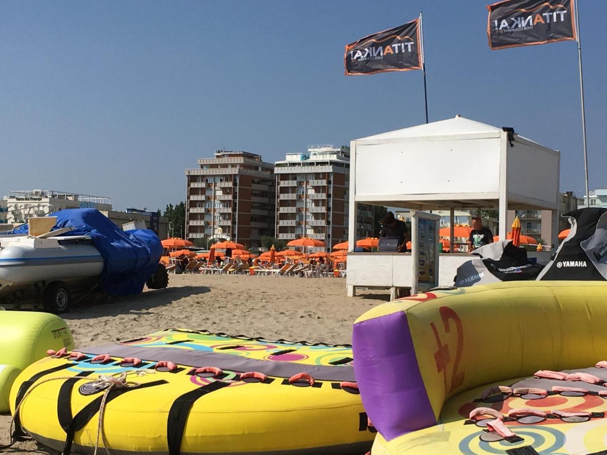 Appartamento Fronte Mare Ρίμινι Εξωτερικό φωτογραφία